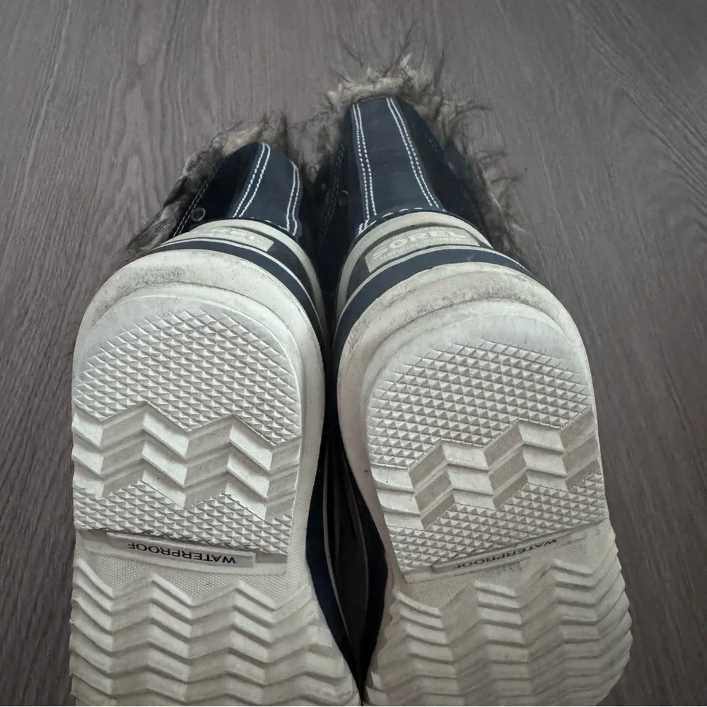 Sorel Black and White Faux Fur Winter Boots